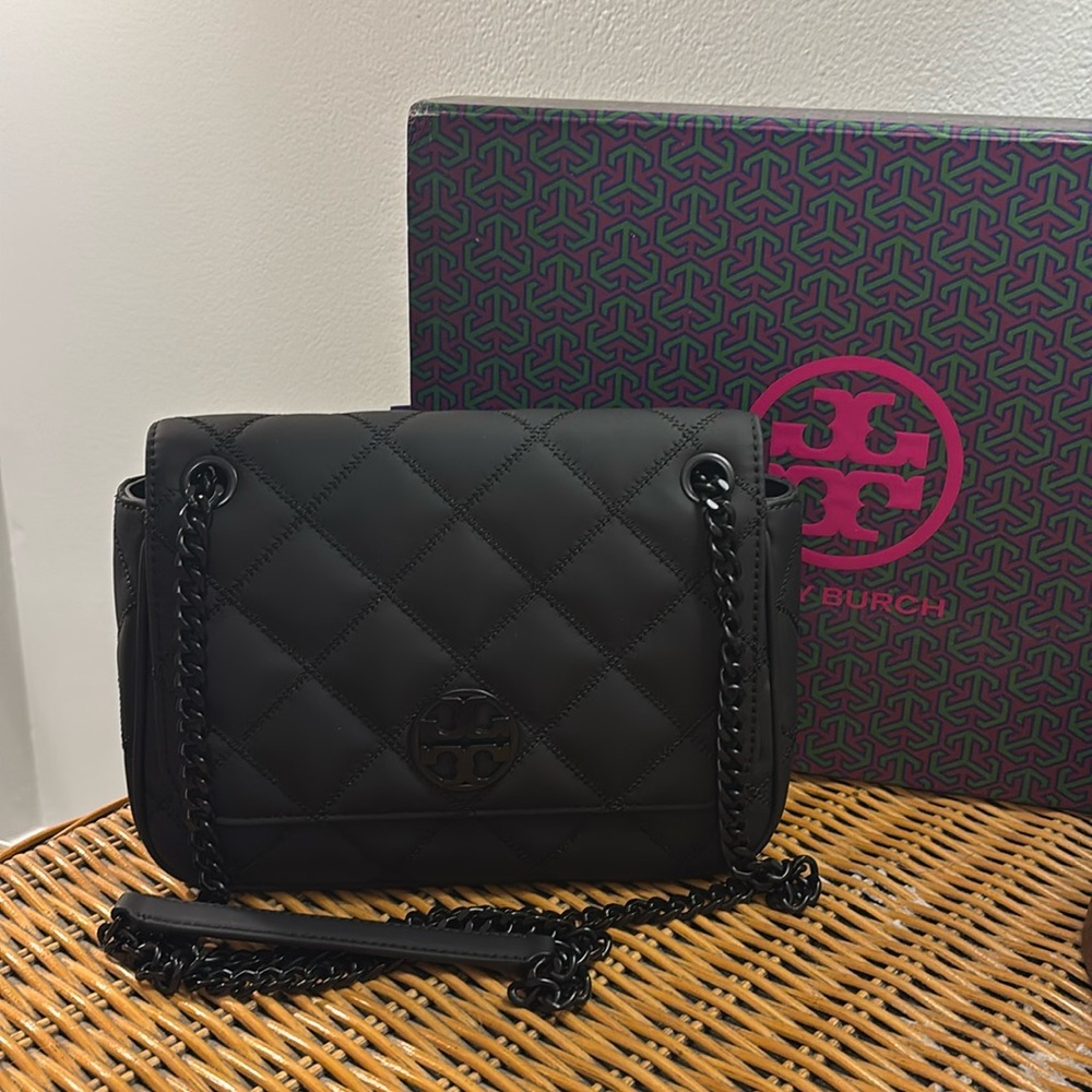 Tory Burch Authentic Willa Matte Shoulder Bag Black 194681